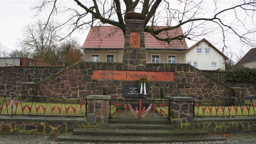 Denkmal in Brieskow-Finkenheerd